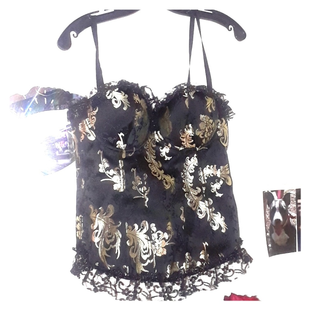 Black and gold bustier